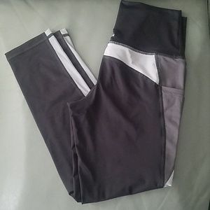 Aerie Chill Play Move Leggings size M